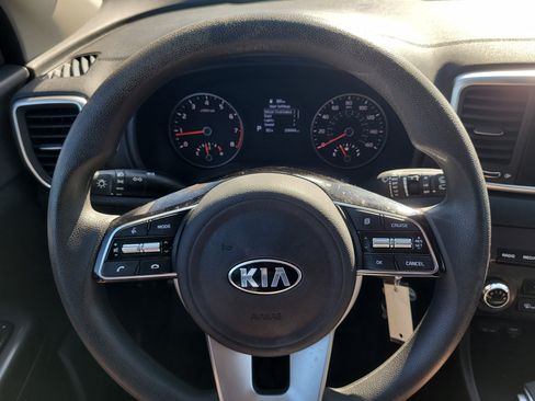 Used 2022 Kia Sportage LX image 27