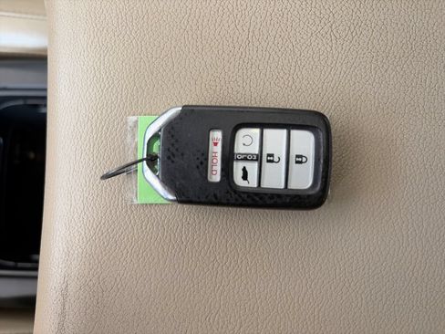 Used 2020 Honda CR-V EX-L image 36