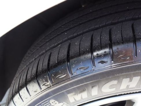 Used 2026 Genesis GV70 2.5T AWD/4WD image 48
