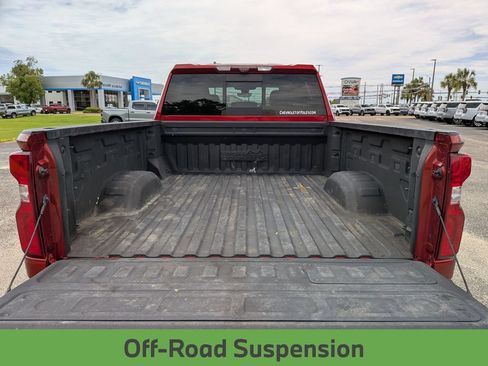 Used 2023 Chevrolet Silverado 2500 High Country w/ Technology Package AWD/4WD image 30