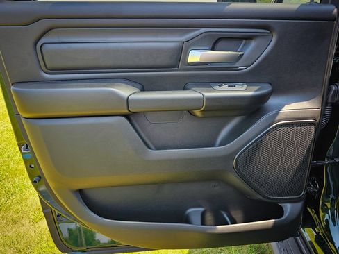 New 2026 RAM 1500 Express AWD/4WD image 30