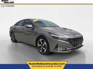 Used 2023 Hyundai Elantra Limited FWD video 1