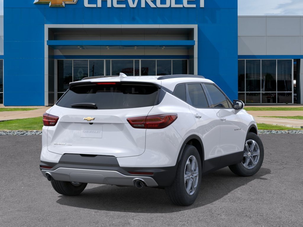 New 2026 Chevrolet Blazer LT w/ Convenience Package AWD/4WD image 4