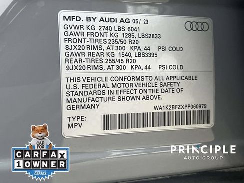 Used 2019 Audi e-tron Prestige w/ Prestige Package AWD/4WD image 36