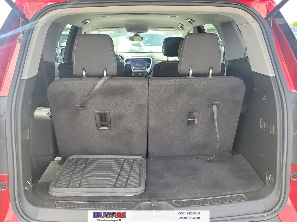 Used 2023 GMC Acadia SLE AWD/4WD image 6