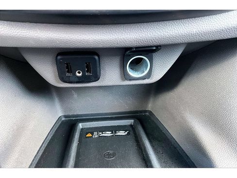Used 2019 Chevrolet Traverse Premier AWD/4WD image 25