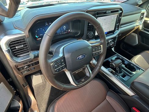Used 2025 Ford F150 King Ranch w/ FX4 Off-Road Package image 13