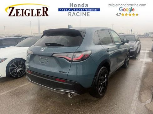 Used 2024 Honda HR-V Sport image 4