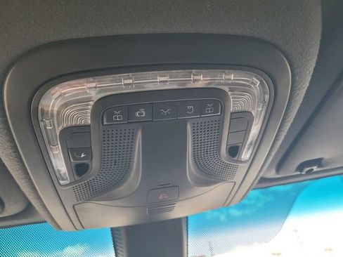 Used 2024 Mercedes-Benz Sprinter 2500 image 20
