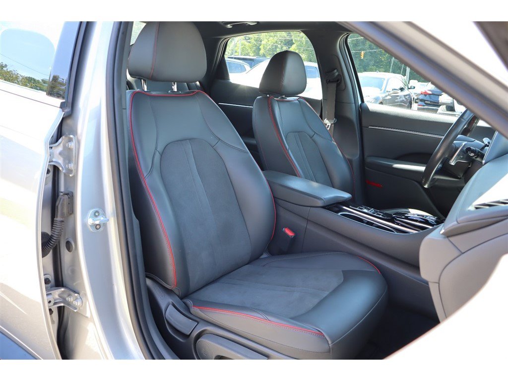 Used 2021 Hyundai Sonata SEL Plus w/ Tech Package FWD image 13