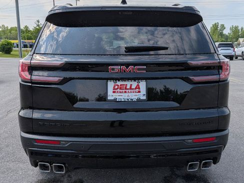 New 2026 GMC Acadia Elevation w/ Black Edition AWD/4WD image 9