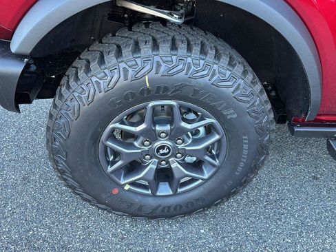 New 2025 Ford Bronco Badlands image 46