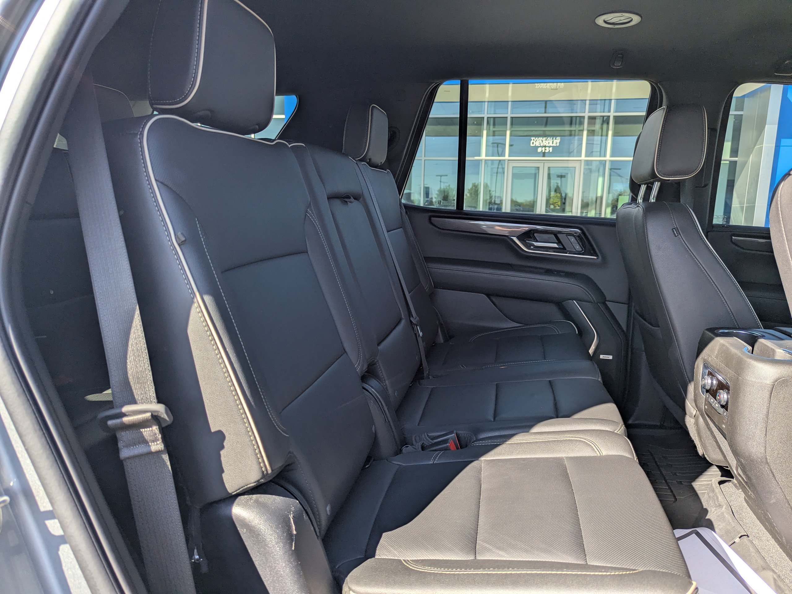 Used 2025 GMC Yukon Elevation AWD/4WD image 42