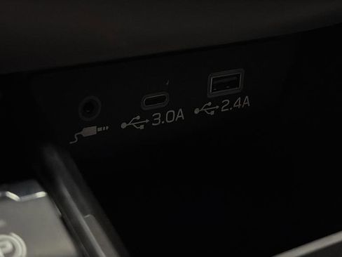 Used 2024 Subaru Outback Premium image 33