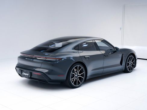 New 2026 Porsche Taycan image 9