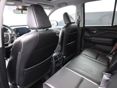Certified 2022 Honda Ridgeline RTL-E image 2
