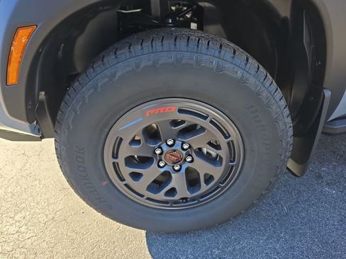 New 2026 Nissan Frontier PRO-4X w/ Pro Premium Package AWD/4WD image 10
