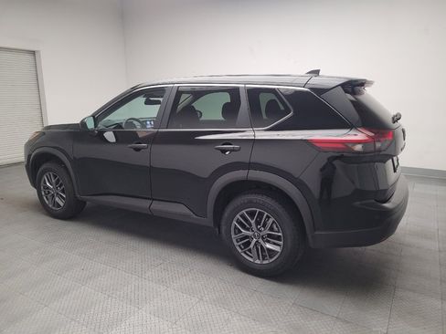 Used 2024 Nissan Rogue S image 3