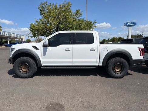Used 2019 Ford F150 Raptor w/ Equipment Group 802A Luxury AWD/4WD image 2