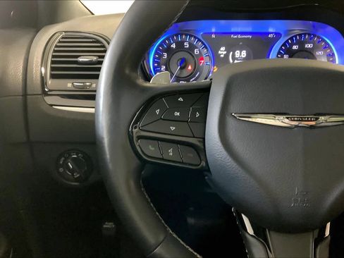 Used 2019 Chrysler 300 S w/ 300S Premium Group image 23