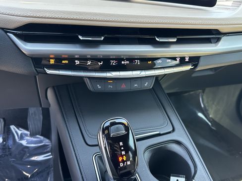 Used 2025 Cadillac XT4 Premium Luxury w/ Cold Weather Package FWD image 27