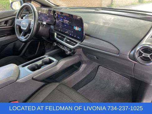 Certified 2025 Chevrolet Equinox EV LT w/ Comfort Package FWD image 27