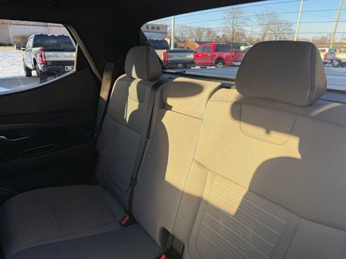 Used 2023 Hyundai Santa Cruz SEL image 15