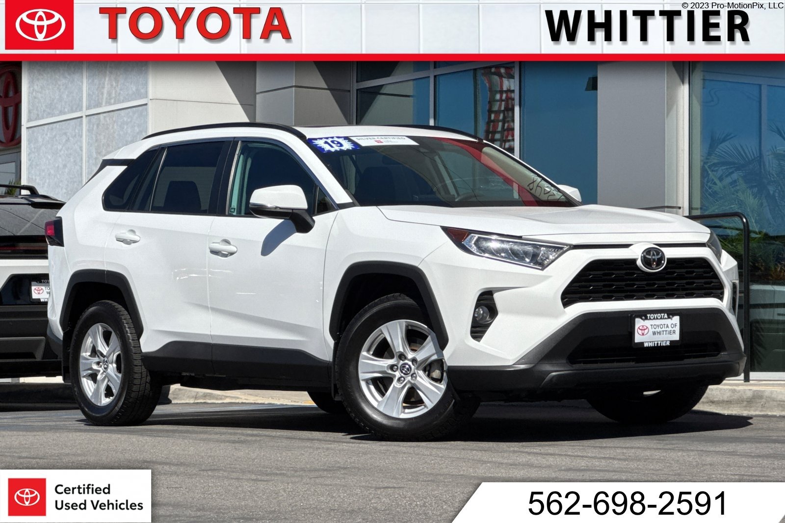 Certified 2019 Toyota RAV4 XLE w/ Carpet Mat Package FWD image 1