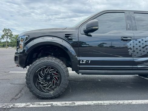 Used 2019 Ford F150 XLT w/ Equipment Group 302A Luxury AWD/4WD image 10