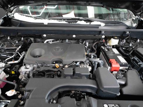 New 2025 Toyota RAV4 LE image 31