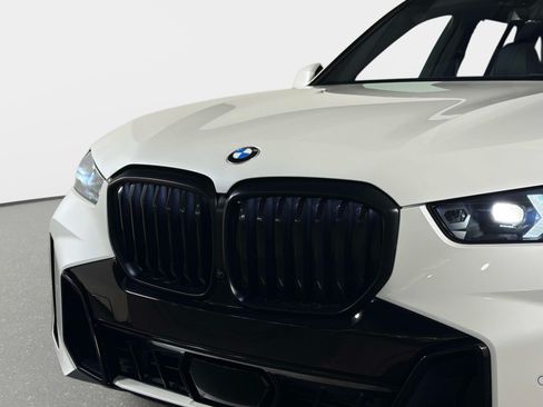 Used 2024 BMW X5 xDrive40i AWD/4WD image 11