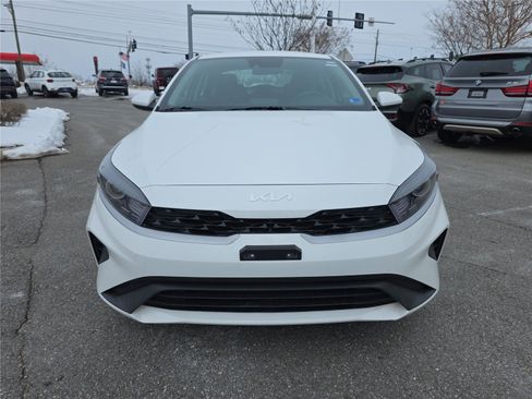 Used 2024 Kia Forte LXS image 11