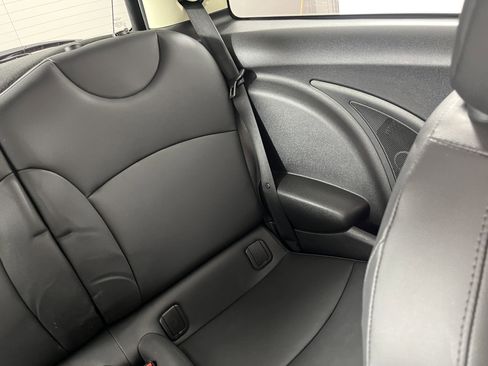 Used 2013 MINI Cooper S image 23