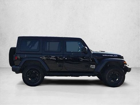 Used 2018 Jeep Wrangler Unlimited Sport S AWD/4WD image 4