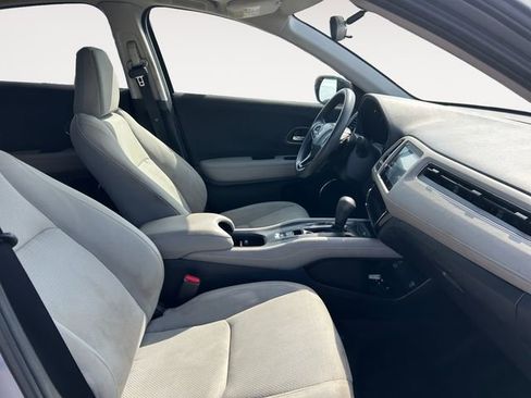 Used 2019 Honda HR-V EX image 14