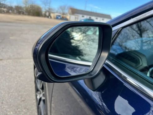 Used 2021 Toyota Camry SE image 27