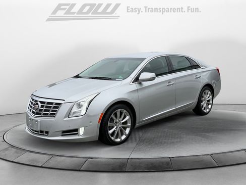 Used 2014 Cadillac XTS Luxury image 3