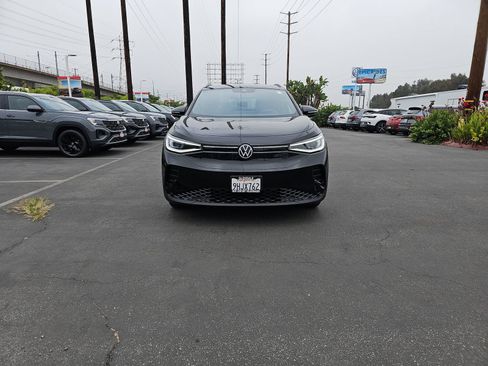 Used 2023 Volkswagen ID.4 Pro S RWD image 2