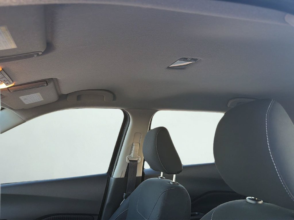 Used 2021 Nissan Kicks SV FWD image 26