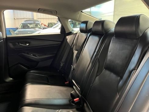 Used 2024 Honda Accord Touring image 18