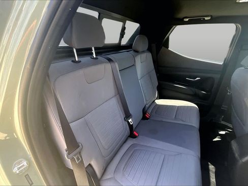Used 2023 Hyundai Santa Cruz SEL w/ Activity Package AWD/4WD image 17