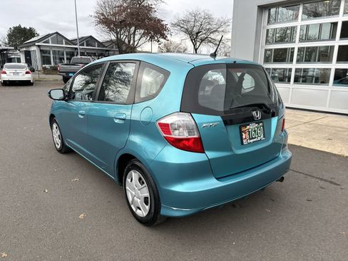 Used 2013 Honda Fit image 3
