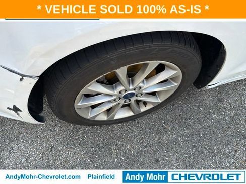 Used 2017 Ford Fusion SE FWD image 11