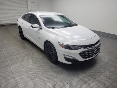 Used 2022 Chevrolet Malibu LT w/ Sport Edition FWD image 11