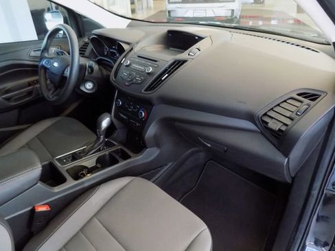 Used 2018 Ford Escape S image 23