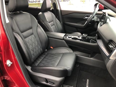 Used 2023 Nissan Rogue Platinum w/ Platinum Premium Package image 24