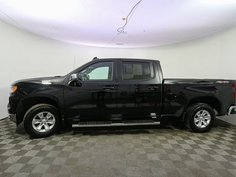 Used 2025 Chevrolet Silverado 1500 LT image 6
