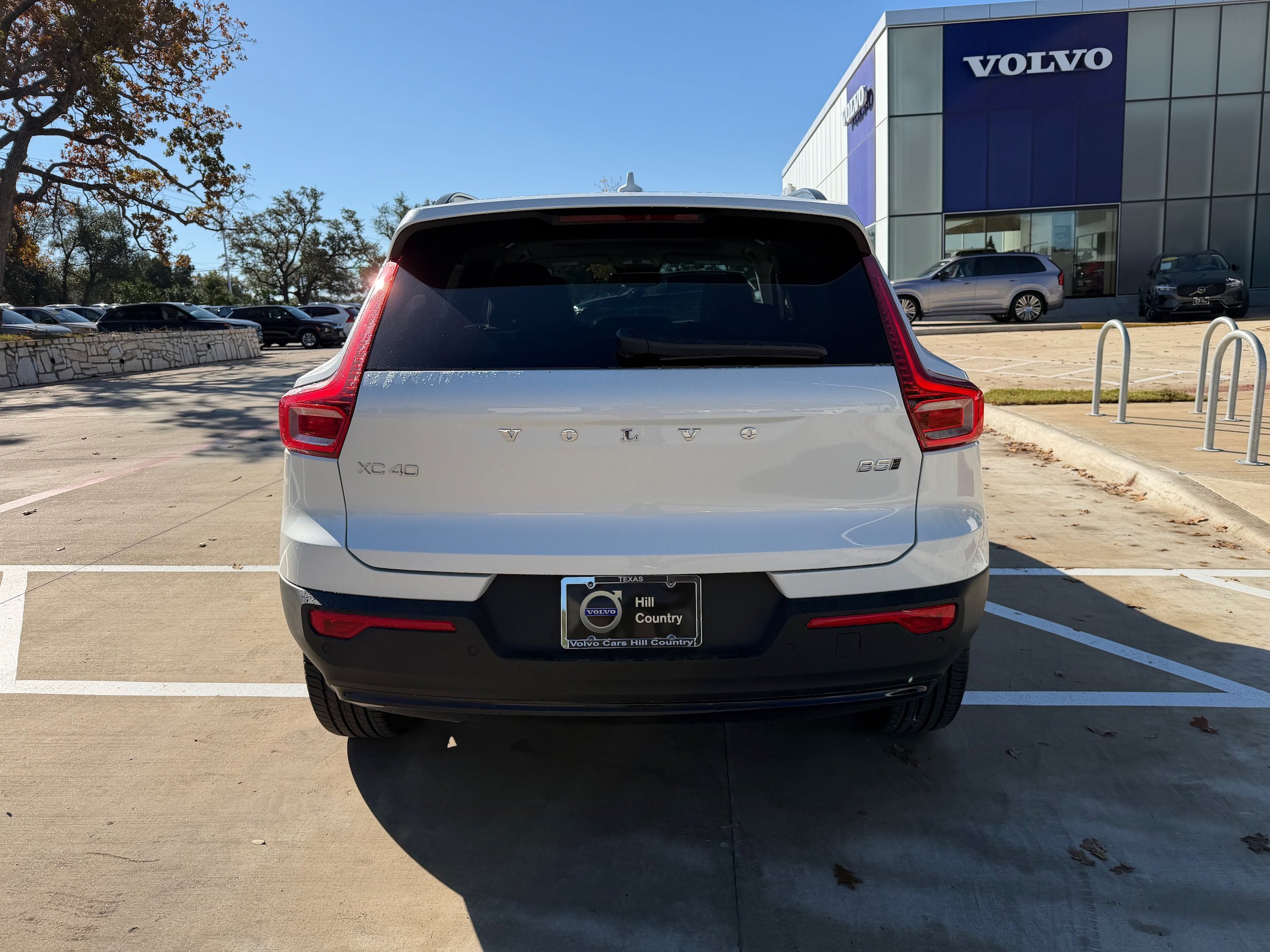 New 2026 Volvo XC40 B5 Plus w/ Protection Package Premier AWD/4WD image 5