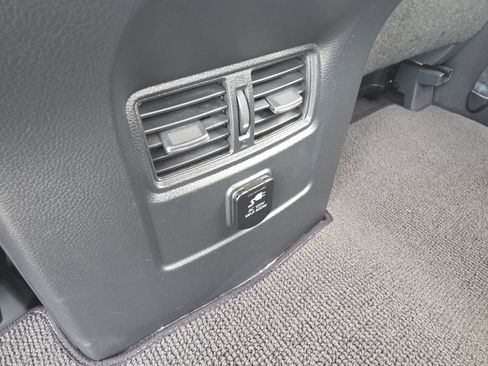 Used 2018 Nissan Titan PRO-4X w/ Pro-4x Utility Package AWD/4WD image 26