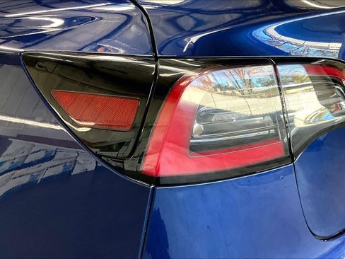 Used 2022 Tesla Model 3 Long Range image 31